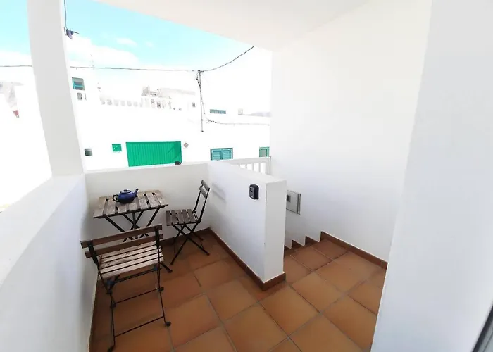 Surf Wifi Apartment Famara